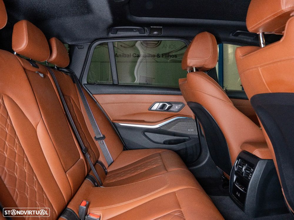 BMW M340 d xDrive Pack Desportivo M Pro Auto - 24