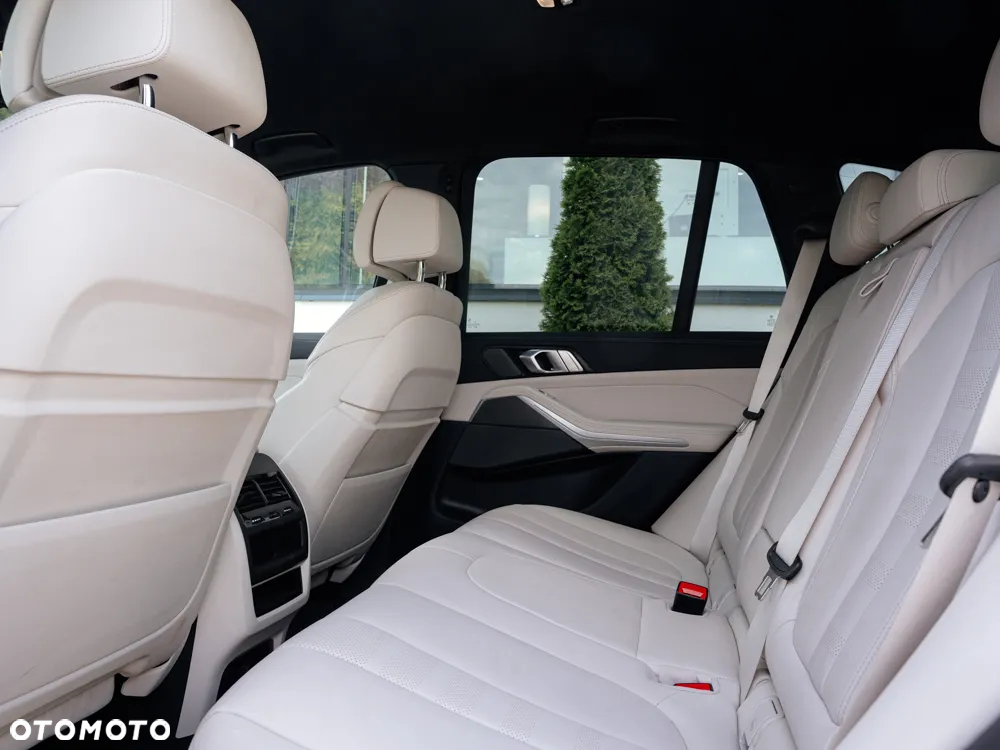 BMW X5 xDrive30d - 13