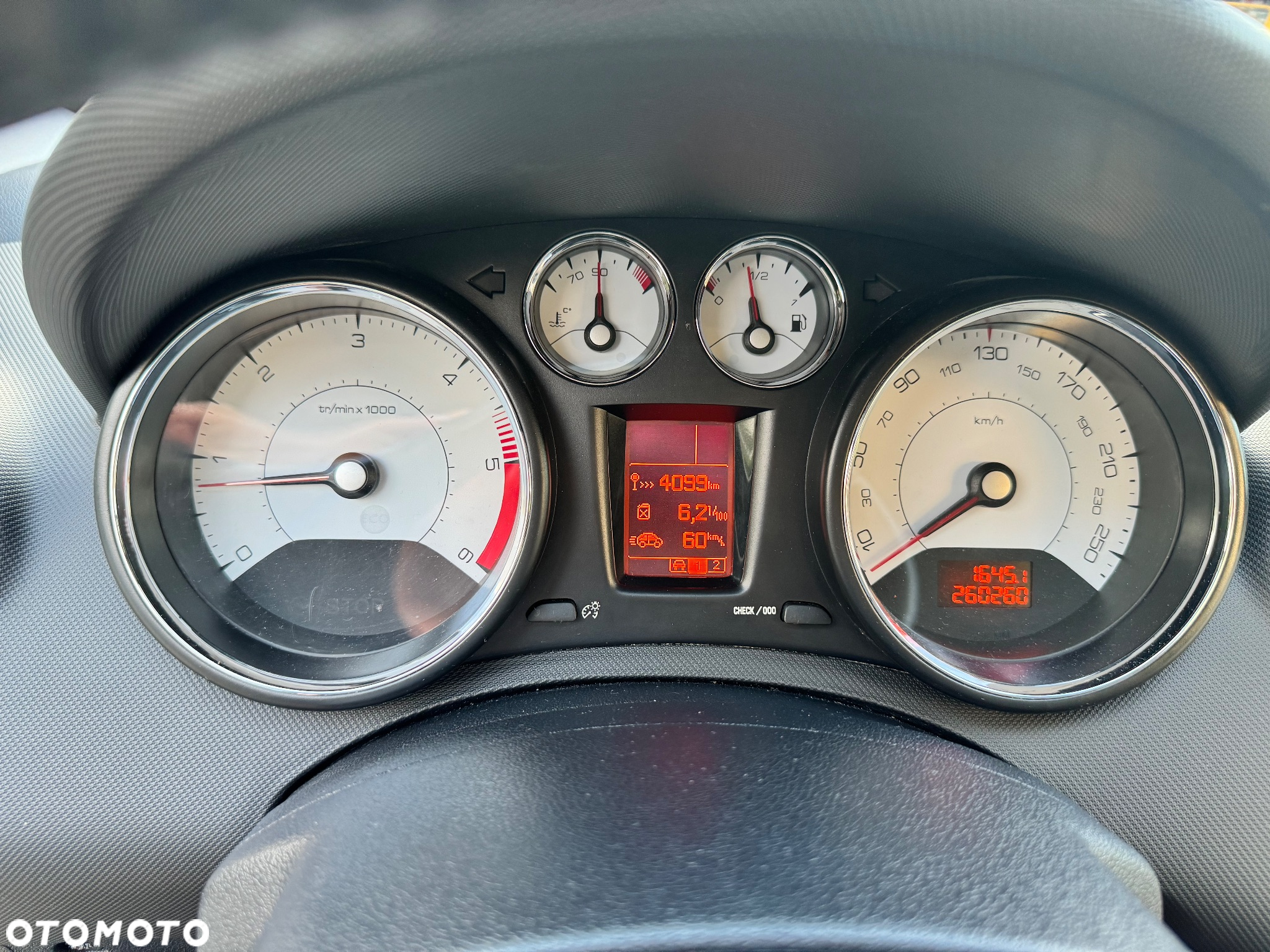 Peugeot 308 2.0 HDi Allure - 14