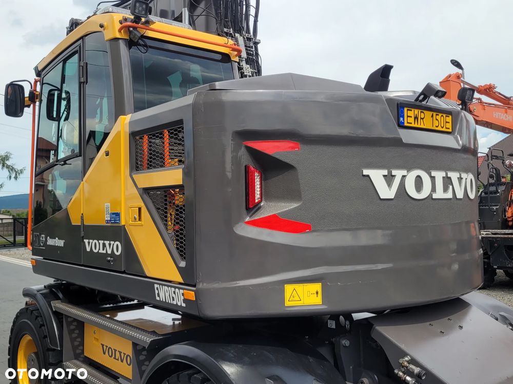 Volvo EWR150E / ROTOTILT ze szczypcami / 2018rok / - 12