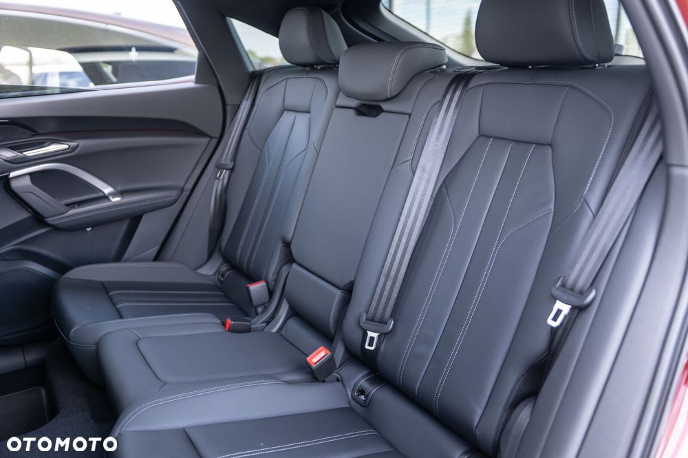 Audi Q5 Sportback - 18