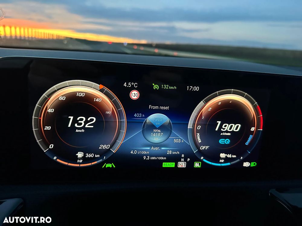 Mercedes-Benz CLA - 4