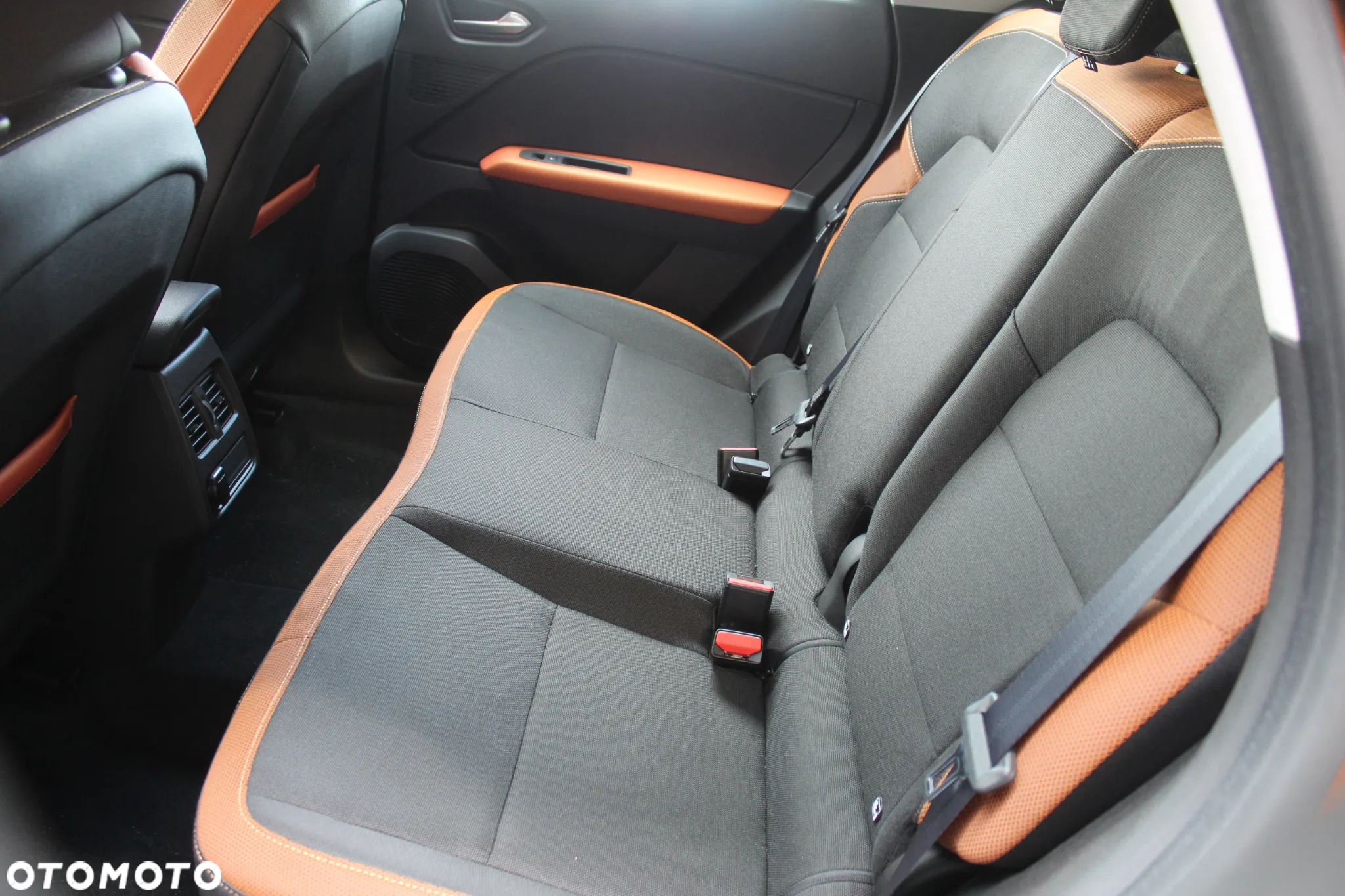 Renault Captur - 10