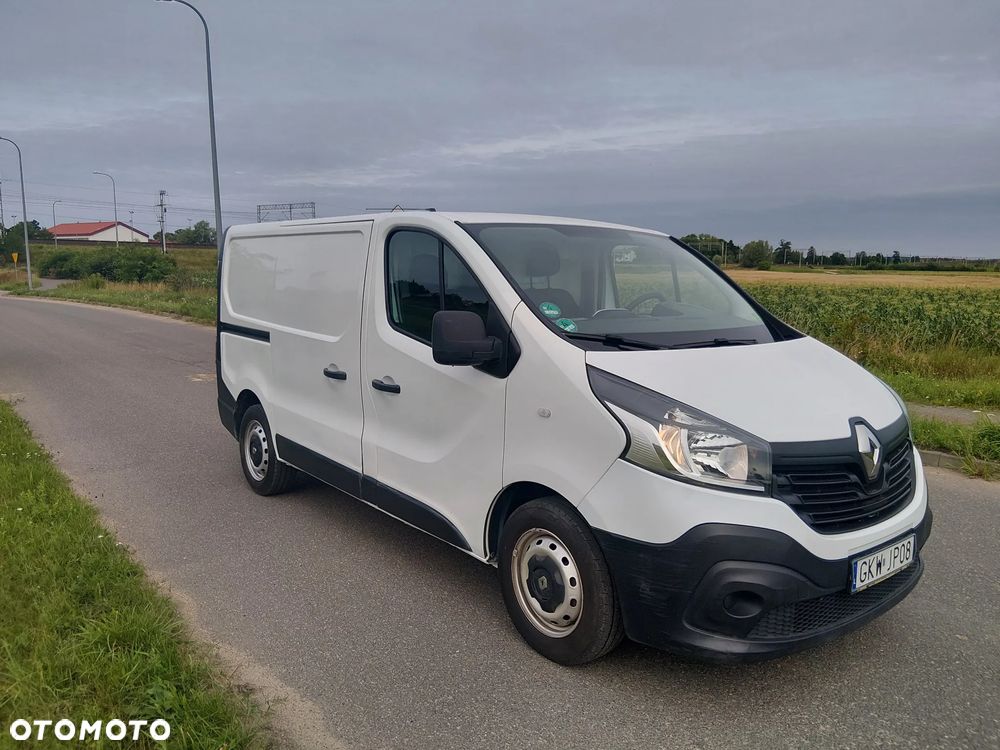 Renault Trafic - 2
