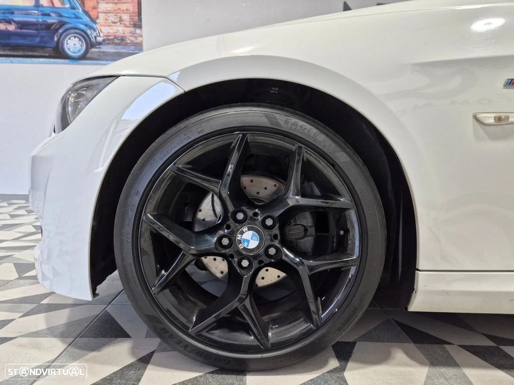 BMW 320 i Cabrio - 13
