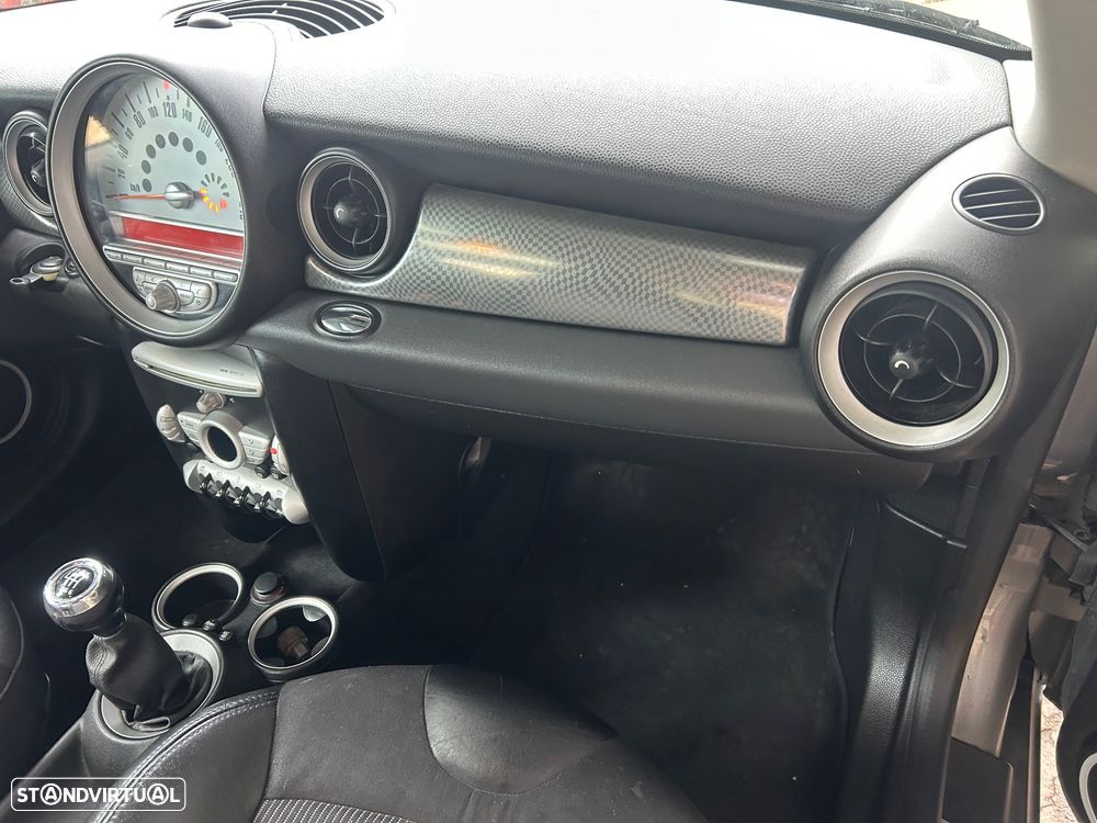 MINI 3 Portas Cooper S - 18
