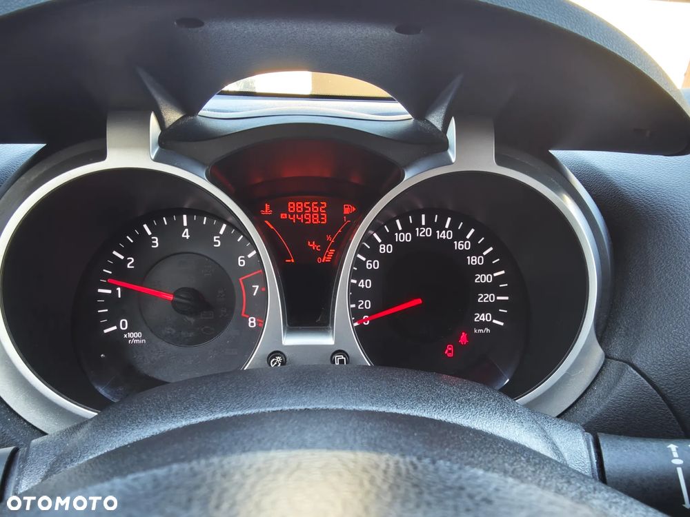 Nissan Juke 1.6 Start/Stop Acenta - 16