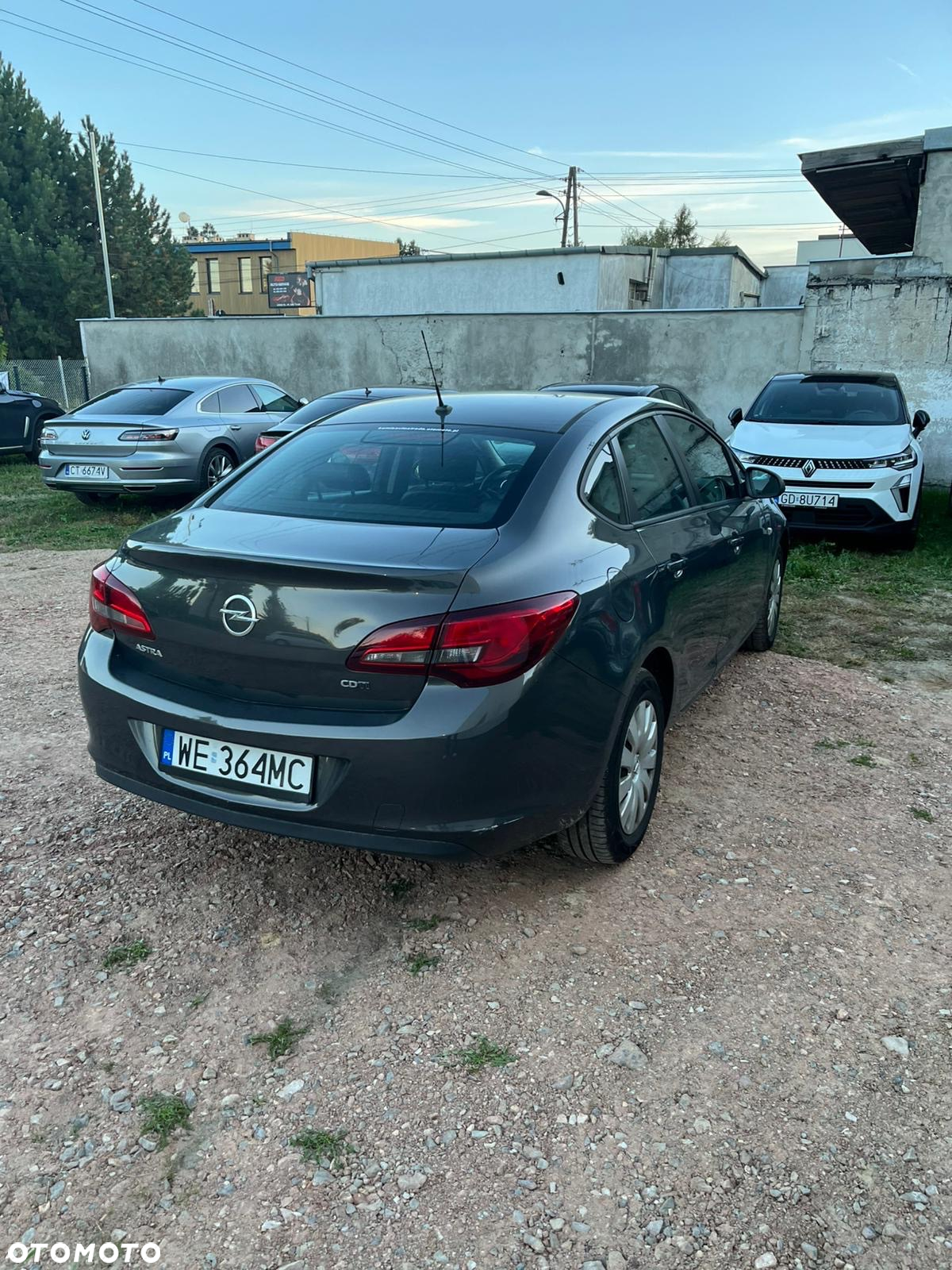 Opel Astra IV 1.6 CDTI Business - 3
