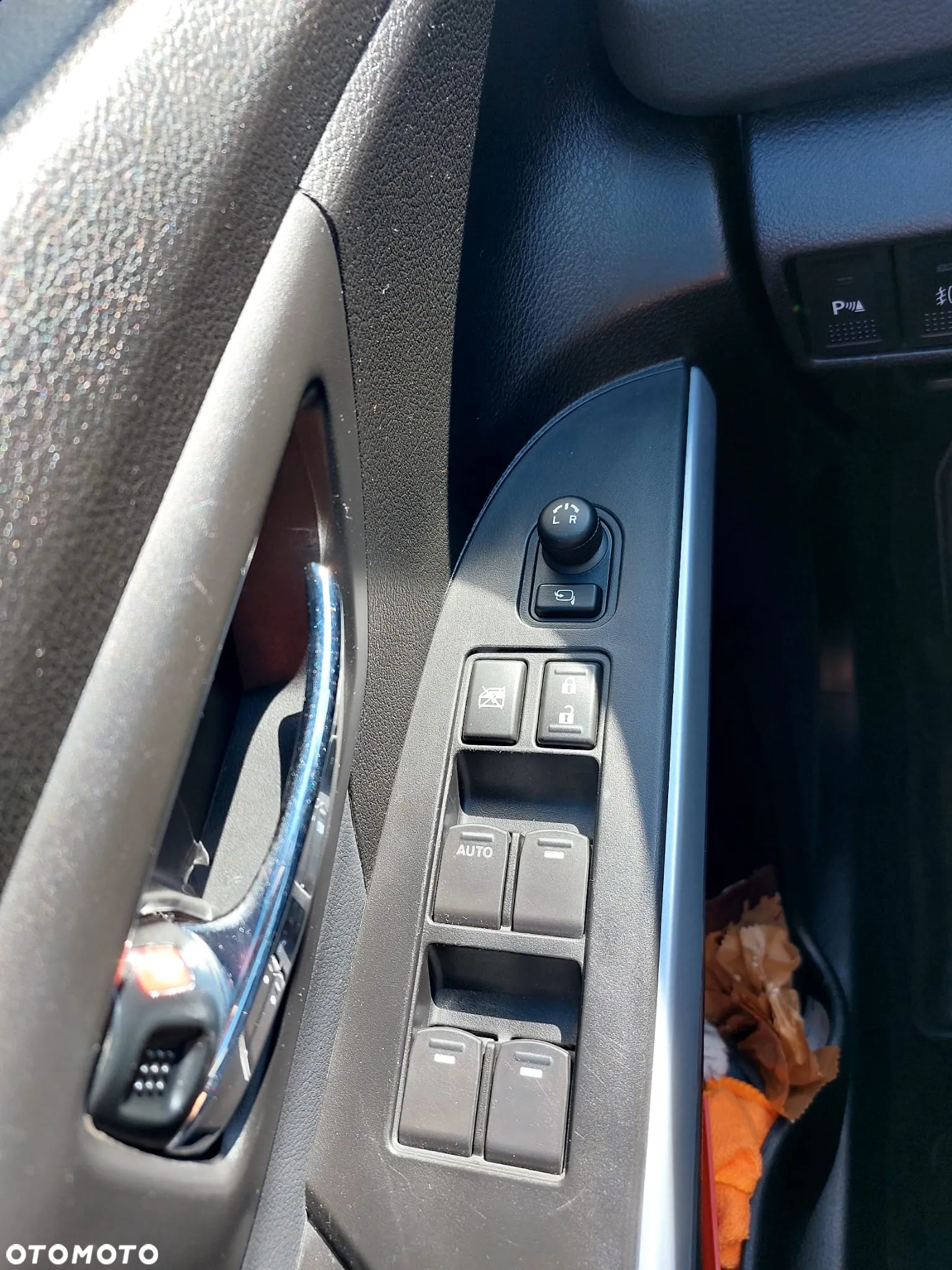 Suzuki SX4 S-Cross 1.4 Boosterjet Hybrid ALLGRIP Comfort - 12