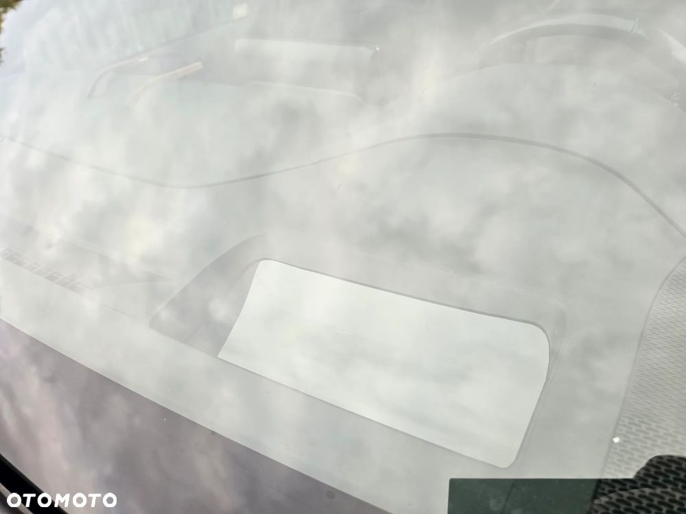Toyota Corolla - 17
