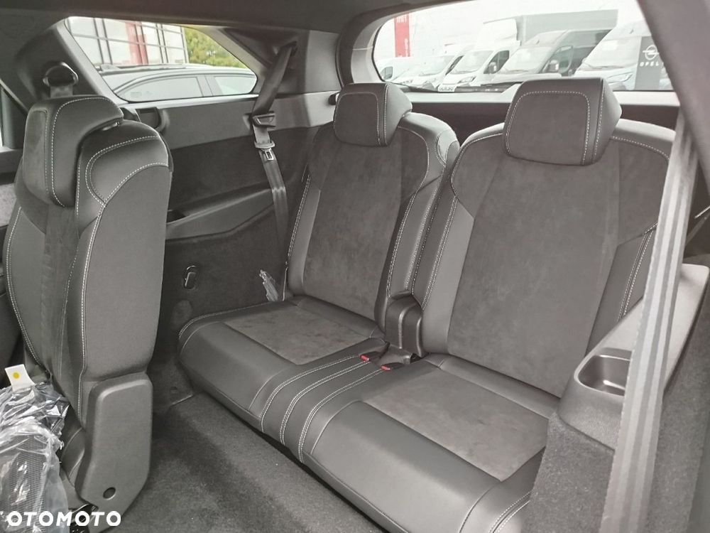 Peugeot 5008 - 16