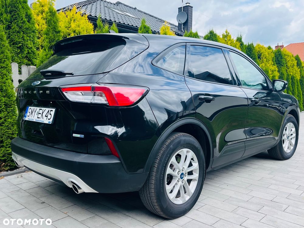 Ford Kuga - 2
