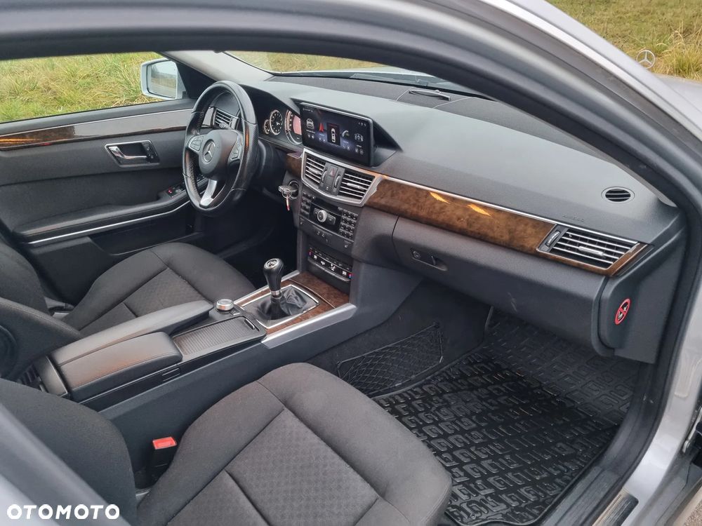 Mercedes-Benz Klasa E 200 CDI DPF BlueEFFICIENCY - 11