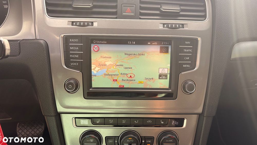 Volkswagen Golf 2.0 TDI BlueMotion Technology DSG Lounge - 7