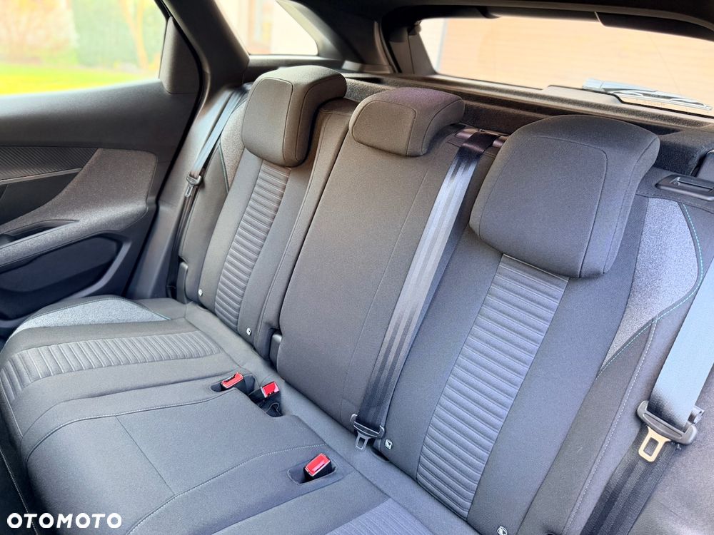 Peugeot 3008 1.6 PureTech Hybrid PHEV Active Pack S&S EAT8 - 22