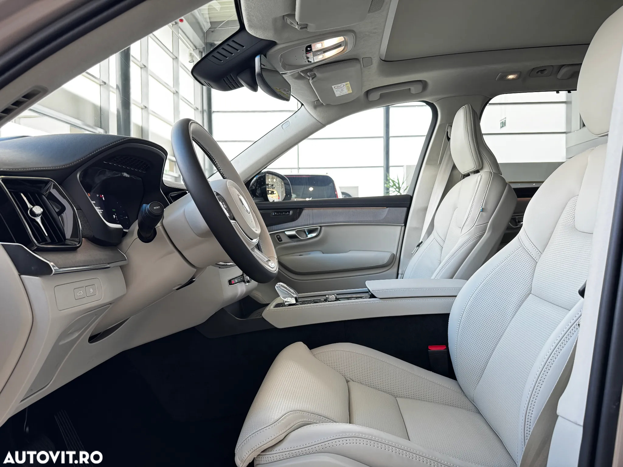 Volvo XC 90 Recharge T8 AWD Ultimate Dark - 9