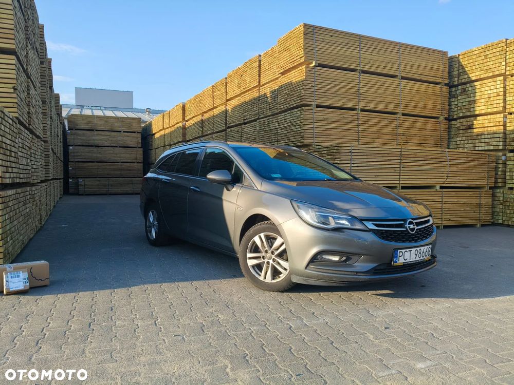 Opel Astra 1.6 D Automatik Start/Stop Edition - 1