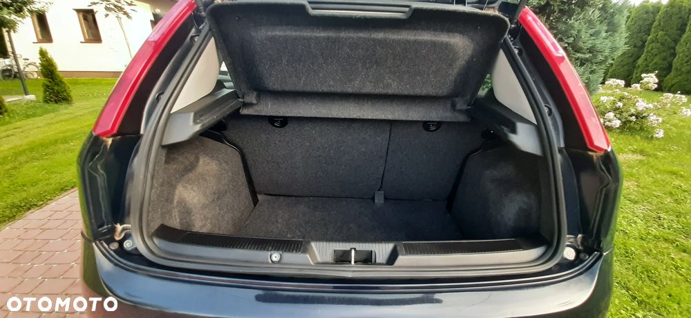 Fiat Grande Punto - 40