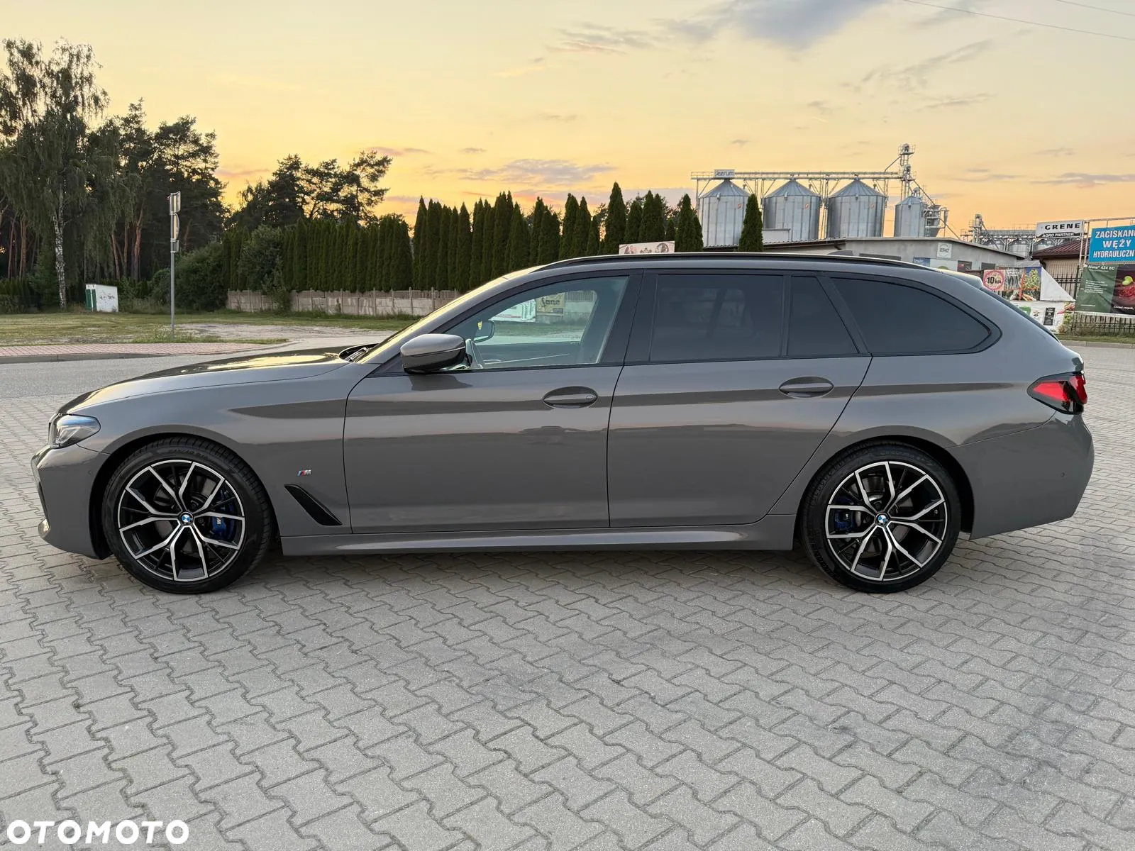 BMW Seria 5 520d Touring M Sport Edition - 7