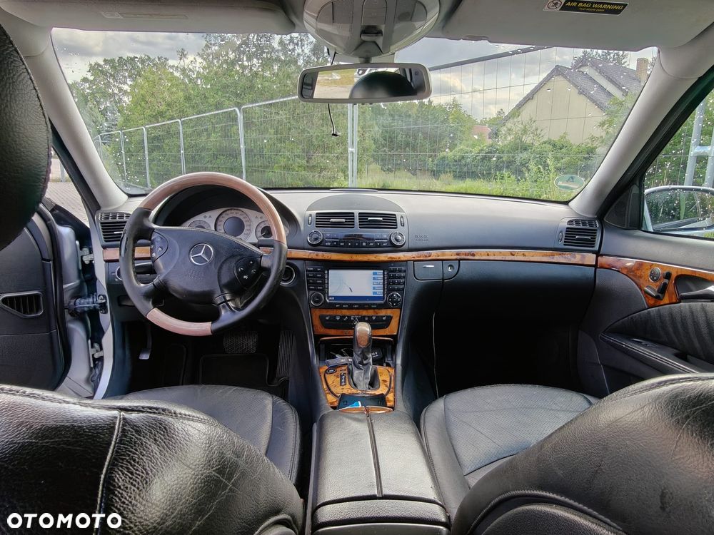 Mercedes-Benz Klasa E 500 4Matic Automatik Avantgarde - 10
