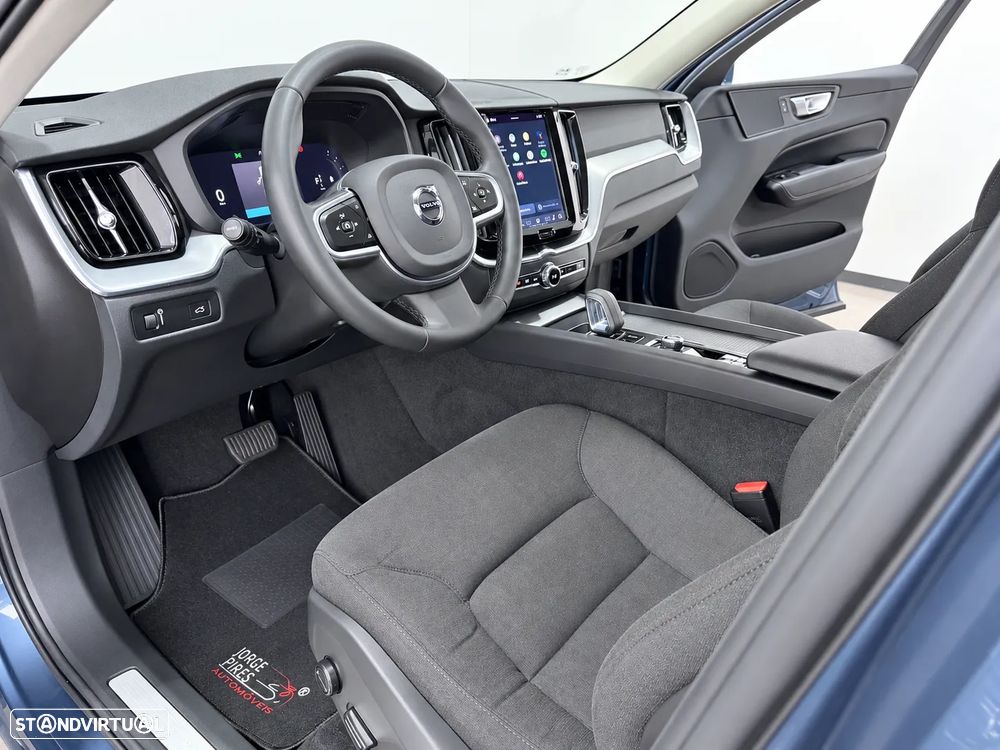 Volvo XC 60 2.0 B4 Momentum - 20