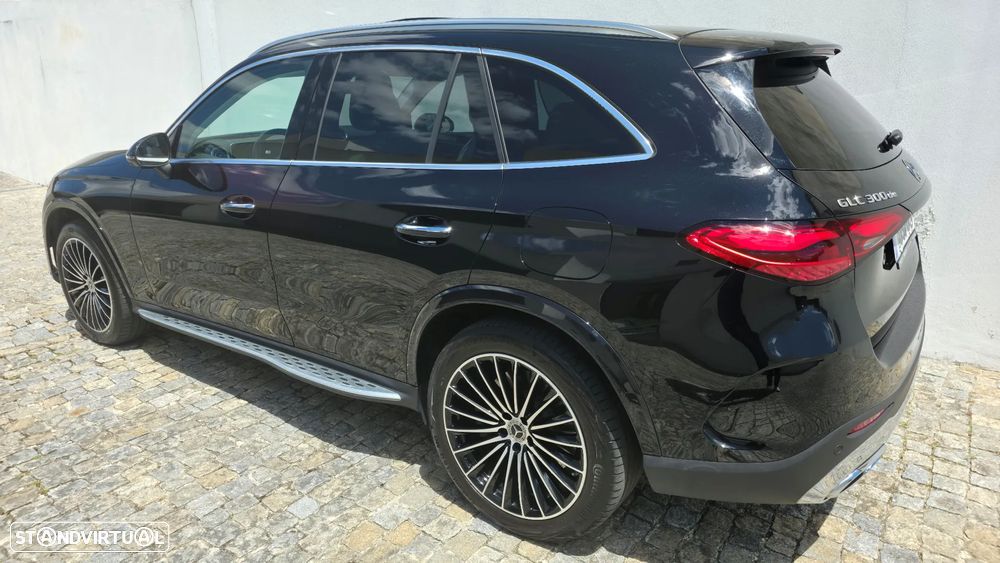 Mercedes-Benz GLC 300 de 4Matic - 4