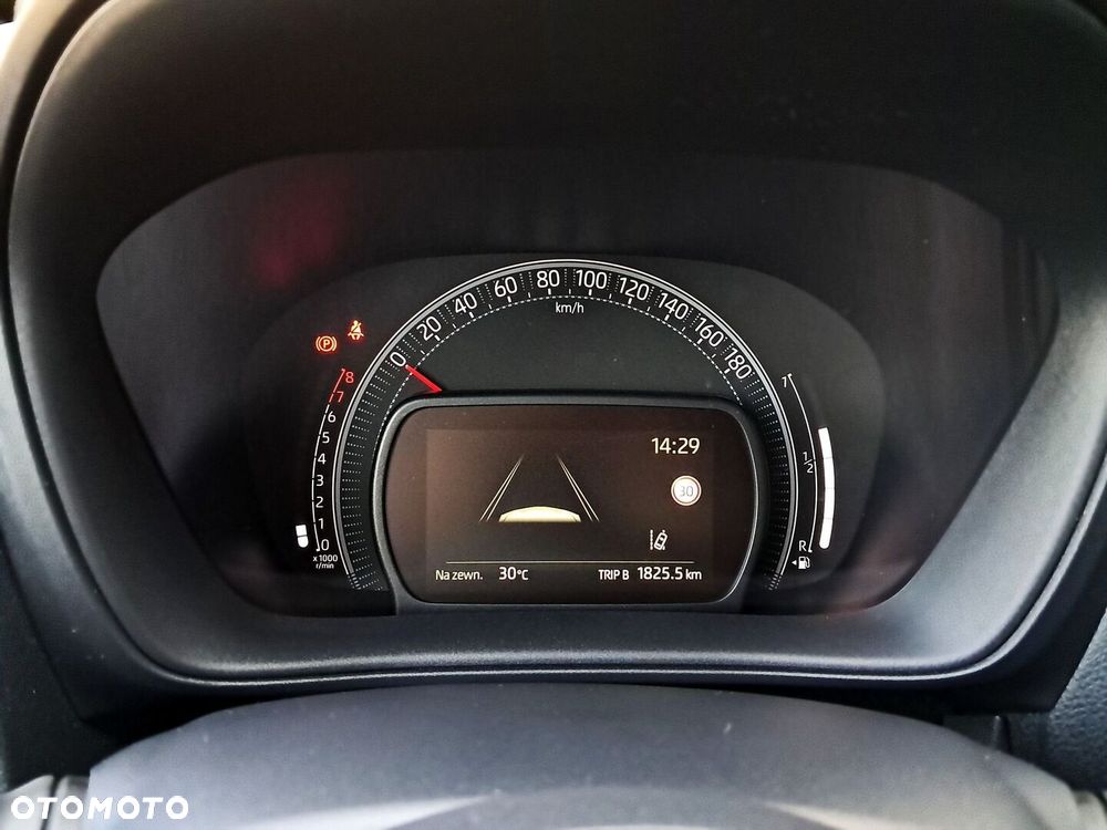 Toyota Aygo X - 18