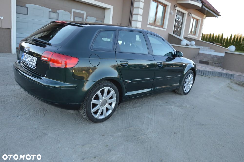 Audi A3 Sportback 2.0 TDI S line Sportpaket plus - 15