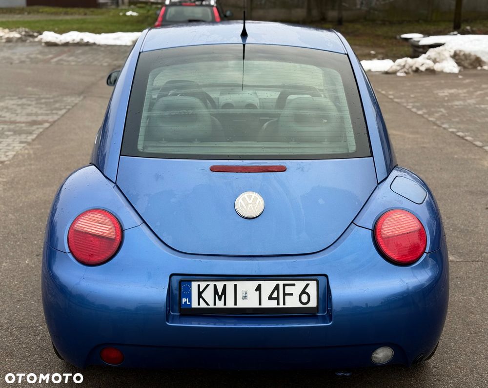 Volkswagen New Beetle - 6