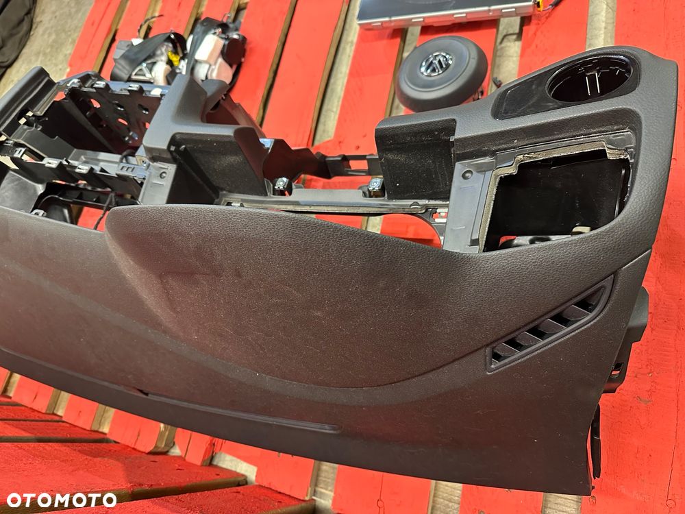 DESKA ROZDZIELCZA konsola kokpit pulpit poduszki airbag pasy KOMPLET ORYGINALNY Golf 7 GTE - 3