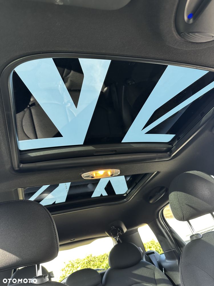 MINI Countryman - 25