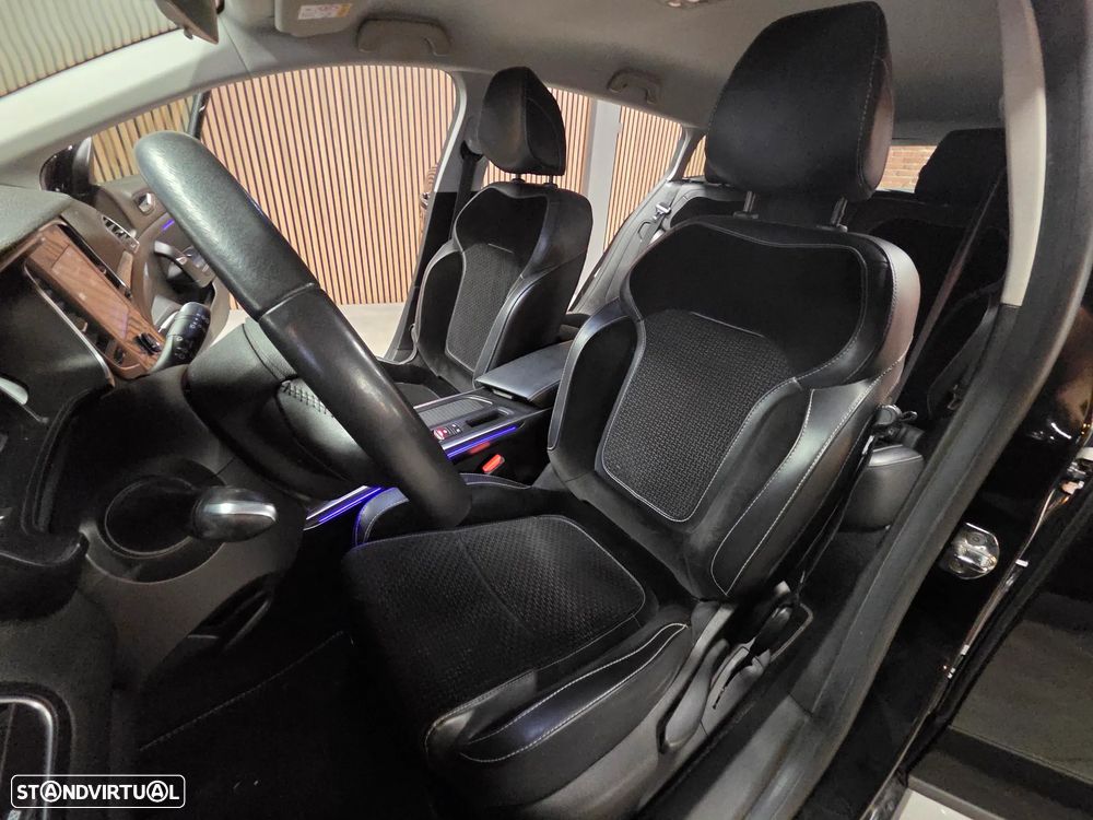 Renault Mégane Sport Tourer 1.5 dCi Intens - 13