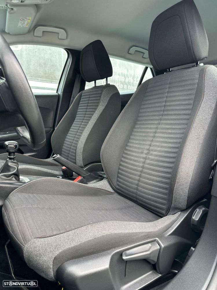 Peugeot 2008 1.5 BlueHDi Active Pack - 26