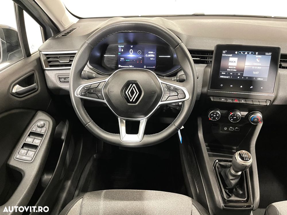 Renault Clio V Blue dCi 100 Evolution - 6