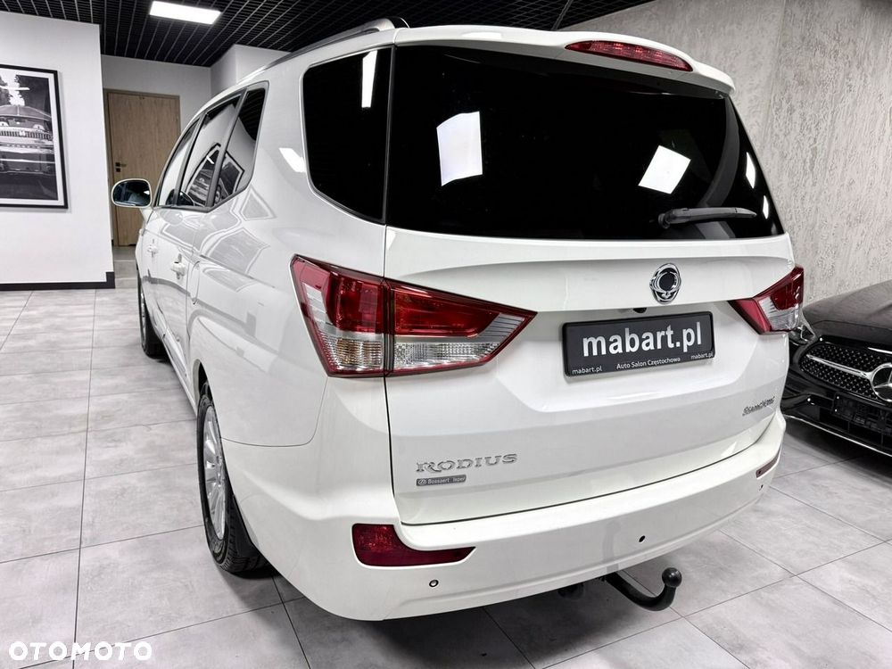 SsangYong/KGM Rodius 2.0 e-XDi200 Sapphire - 11