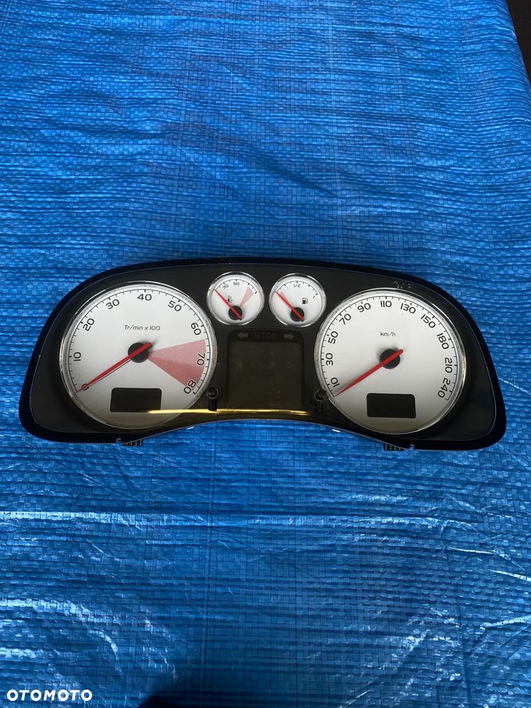 LICZNIK LICZNIKI ZEGARY PRĘDKOŚCIOMIERZ PEUGEOT 307 LIFT 2,0 B 16V 05-10r P9655925780 9655925780  EUROPA - 1