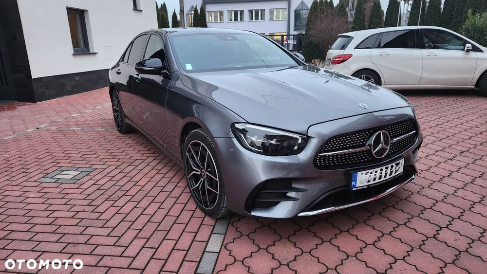 Mercedes-Benz Klasa E - 1