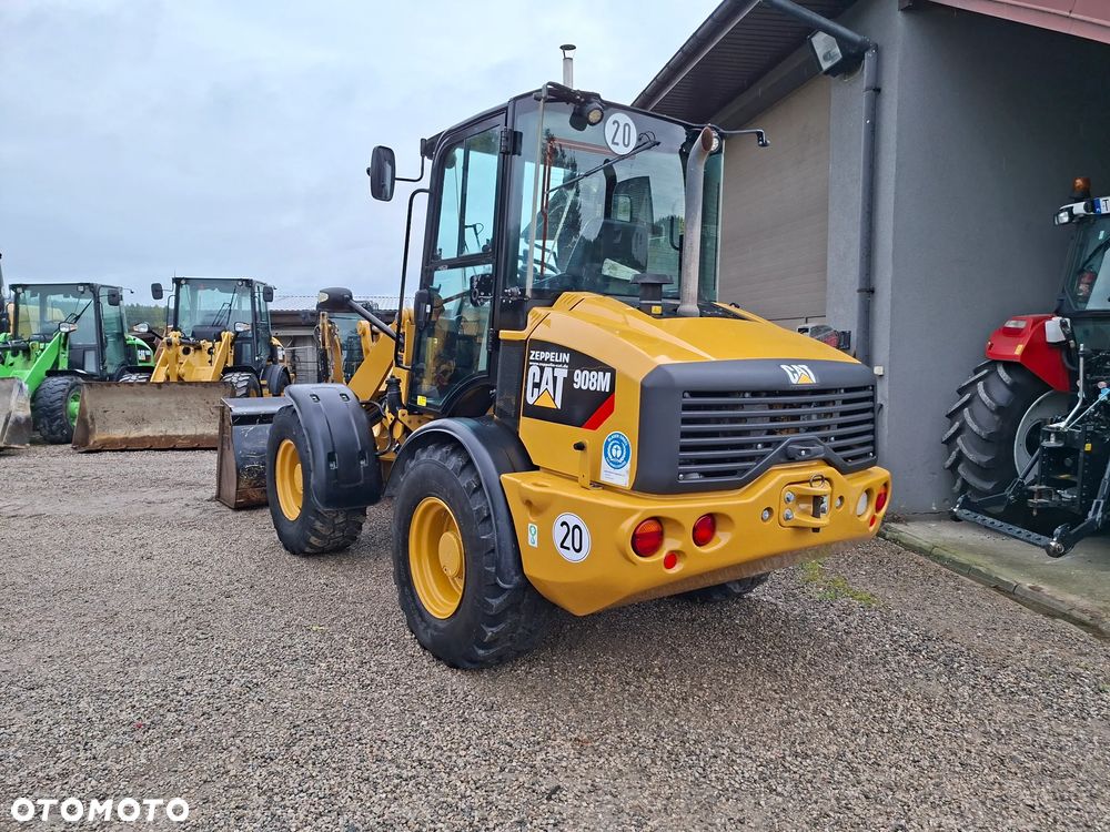 Caterpillar CAT 908 M - 5