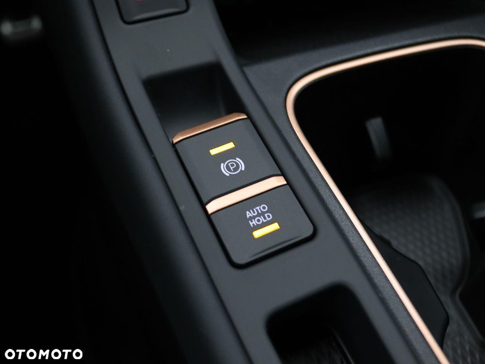 Cupra Terramar 1.5 e-Hybrid DSG VZ - 29