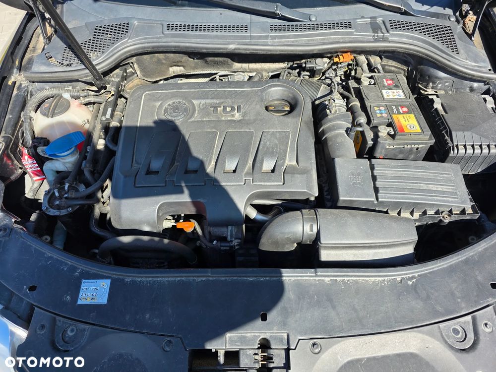 Skoda Superb 2.0 TDI Elegance DSG - 16