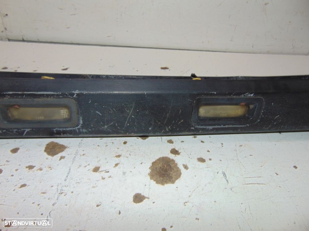 Peugeot 305 para choques - 4