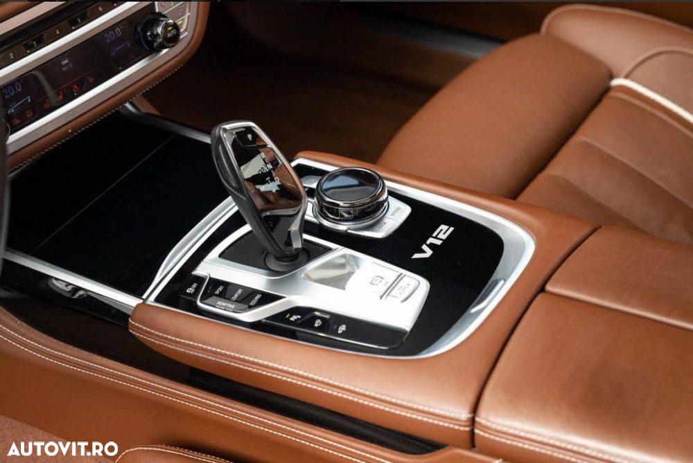 BMW M7 M760Li xDrive V12 Excellence - 29
