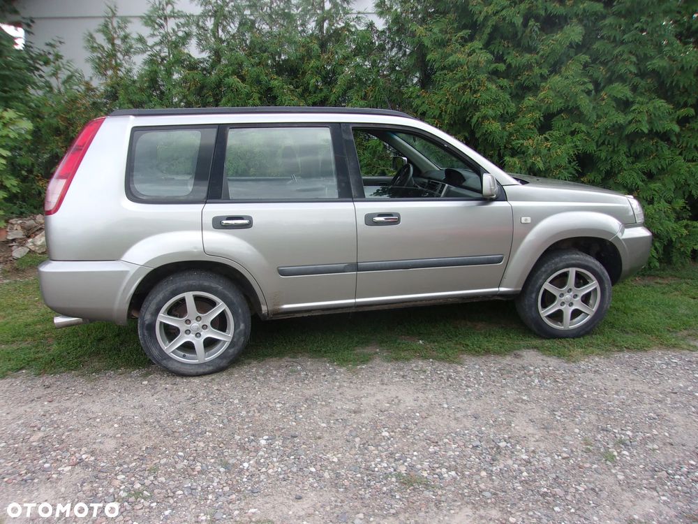 Nissan X-Trail 2.0 Comfort - 7