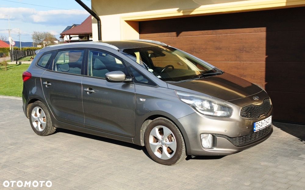Kia Carens 1.7 CRDi 115 Fifa World Cup Edition - 7
