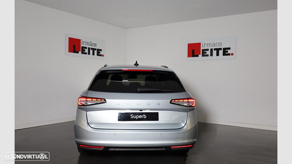 Skoda Superb 1.5 TSI iV Selection DSG - 24