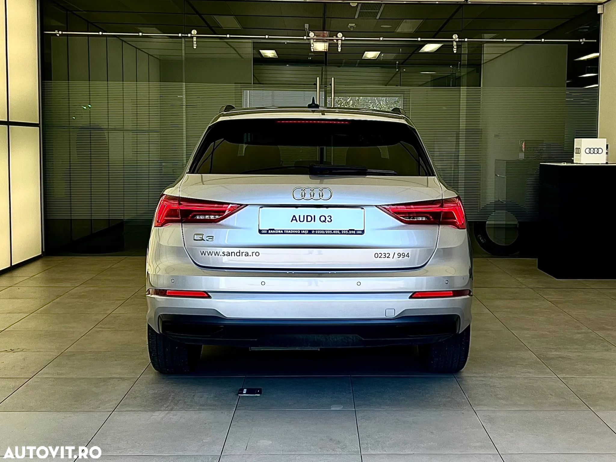 Audi Q3 2.0 35 TDI S tronic Advanced - 6