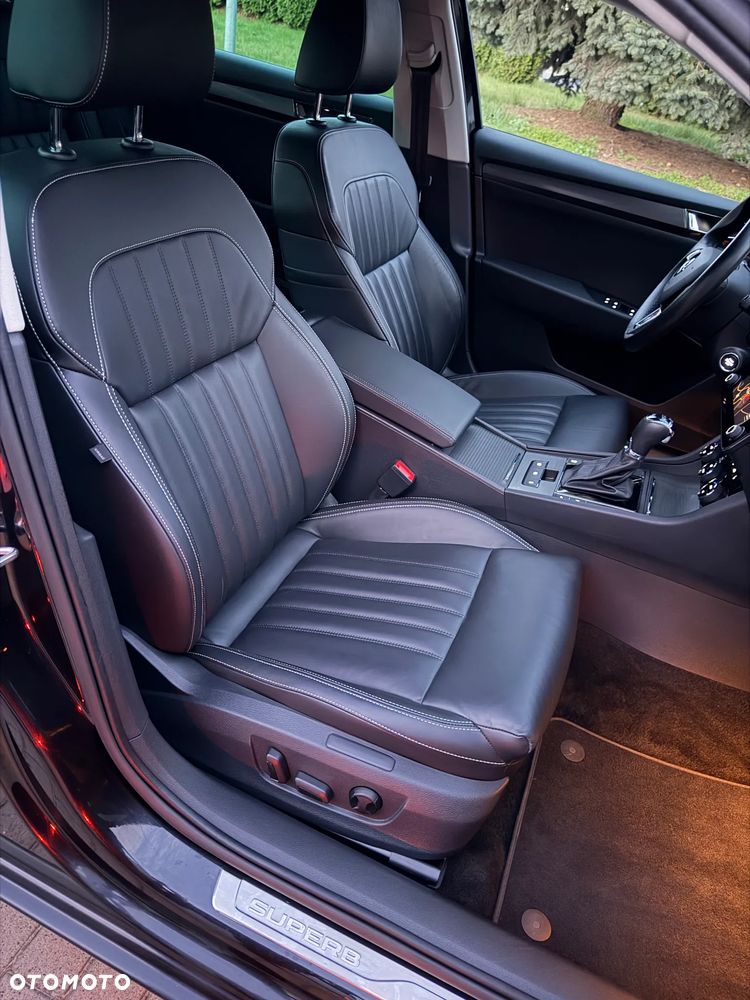 Skoda Superb 2.0 TSI 4x4 L&K DSG - 29