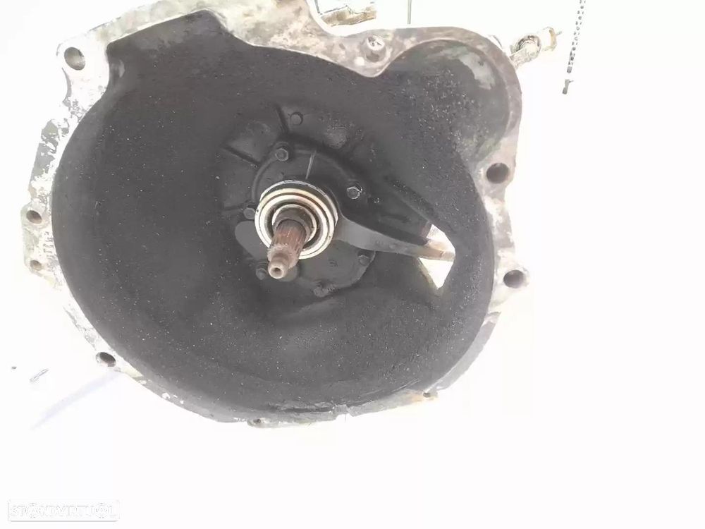 CAIXA VELOCIDADES MITSUBISHI PAJERO CANVAS TOP 1987 - - 7