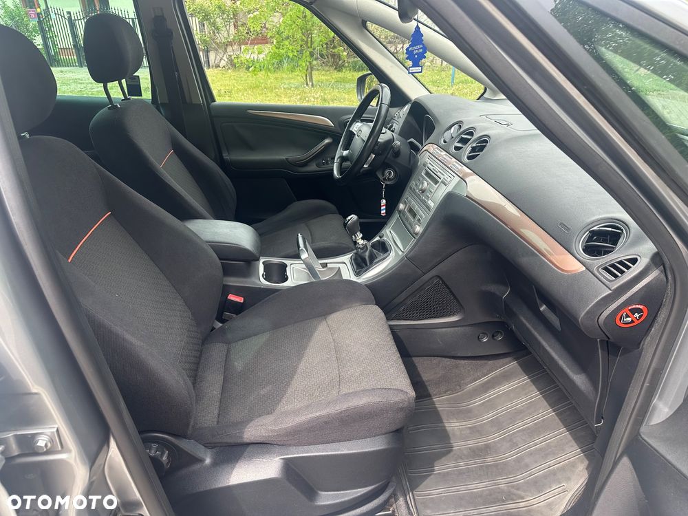 Ford S-Max 2.0 TDCi Ambiente - 27