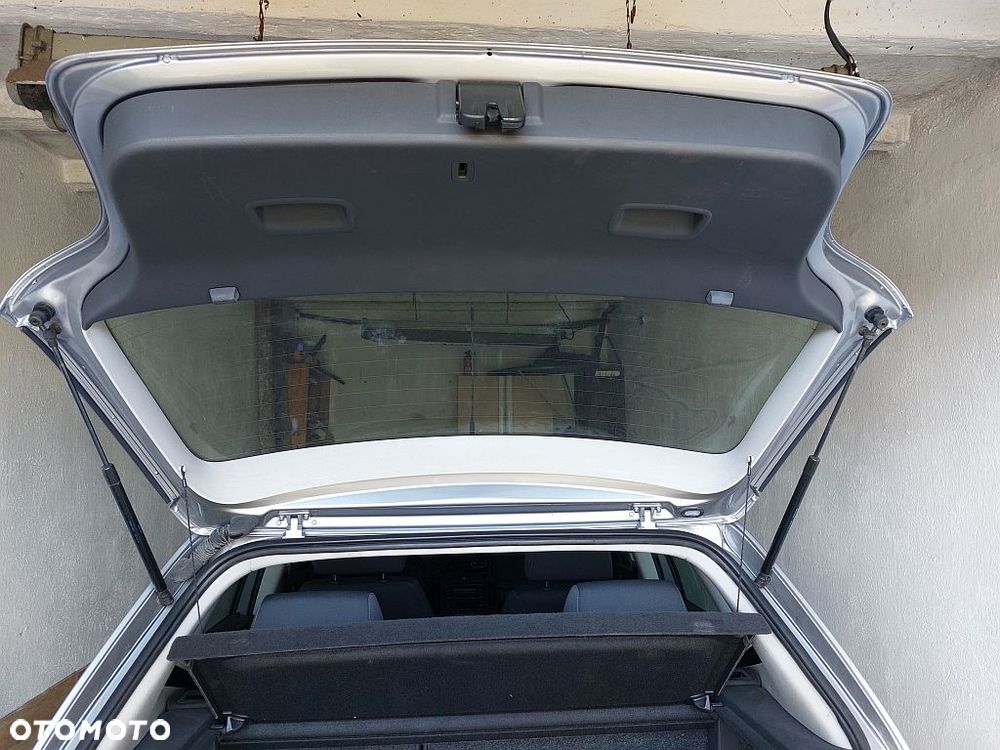 Volkswagen Polo 1.4 United - 16